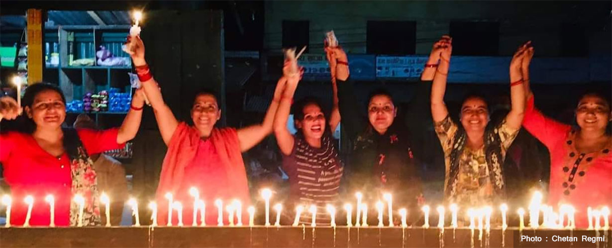 दाङ राजधानी बनेको खुसियालीमा बाजागाजा सहित दीपावली