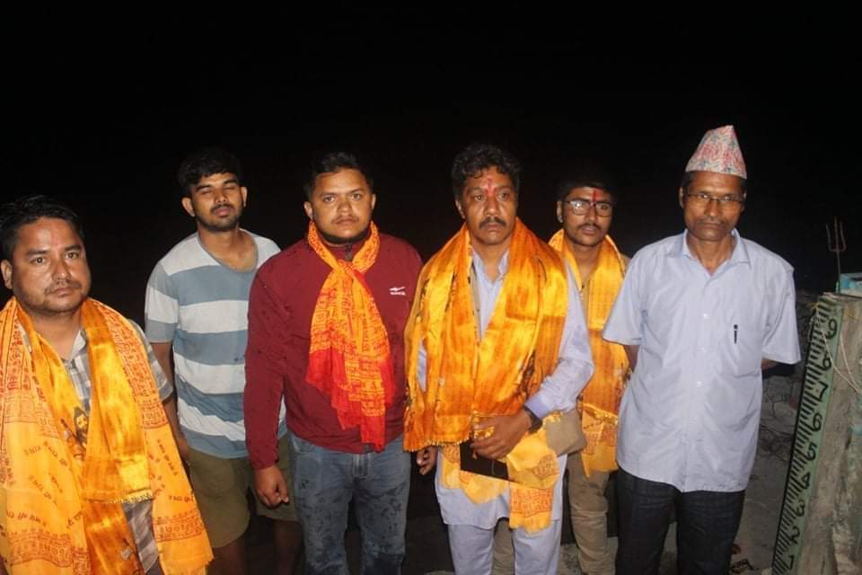 कांग्रेसलाई हिन्दु राष्ट्रको एजेन्डा उठाउन आग्रह